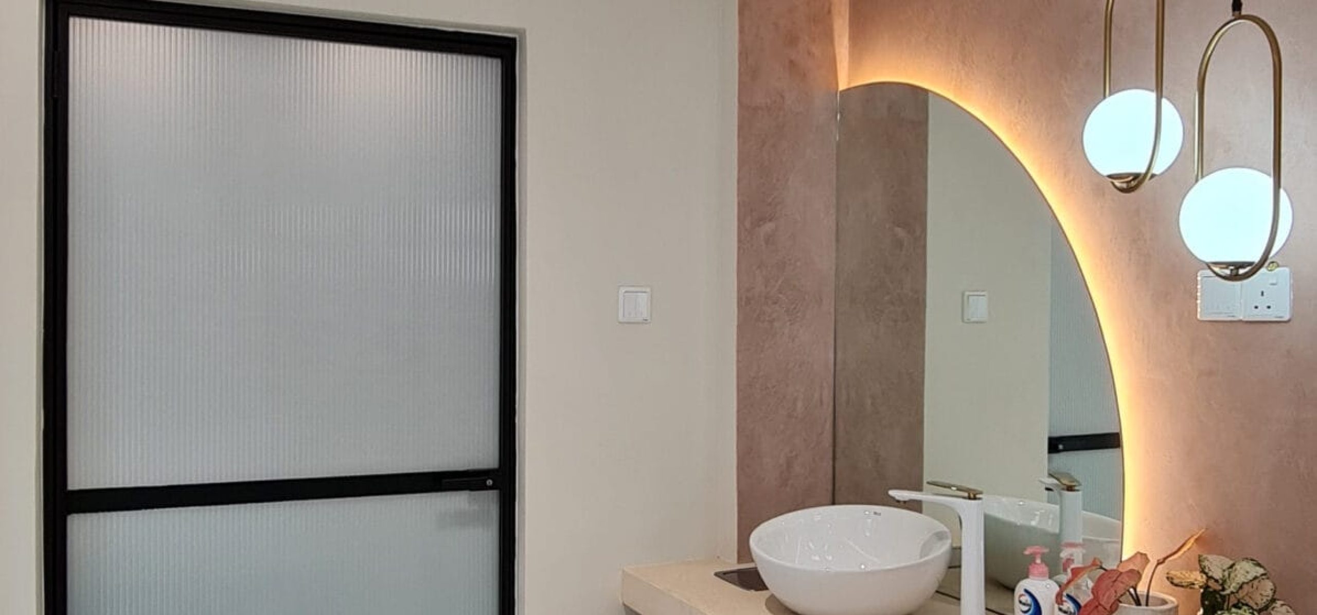 The Luxe Clinic